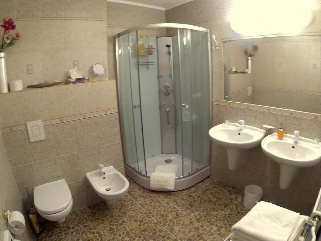 Villa Sonnenstrahl Marianske Lazne Apartment